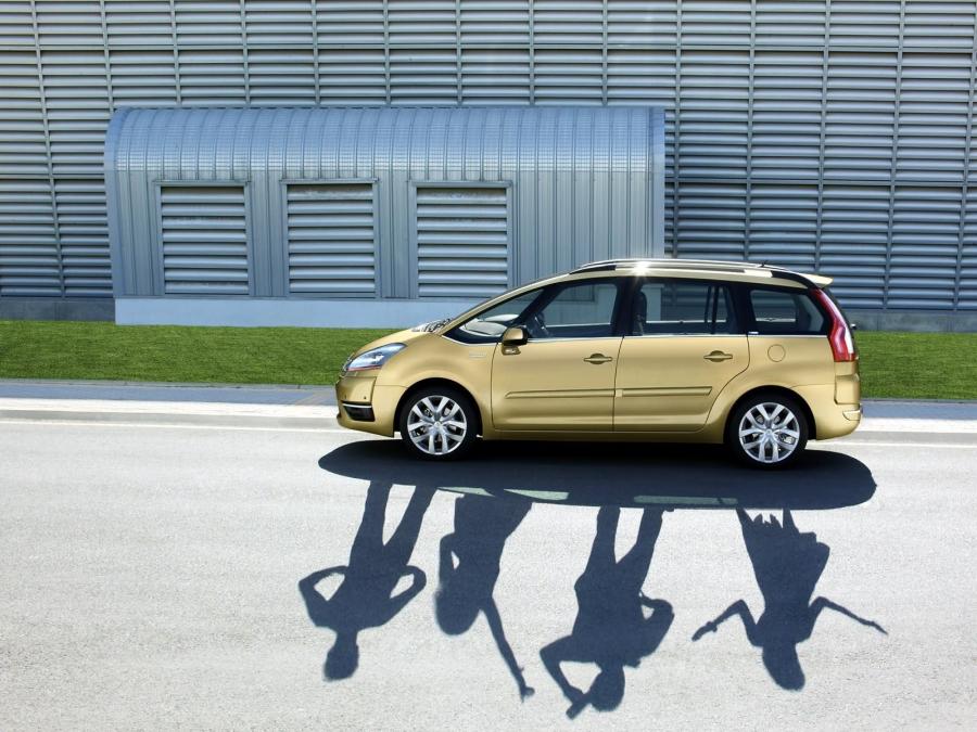  Citroen C4 Picasso 2006 года  (фото 143 из 155)